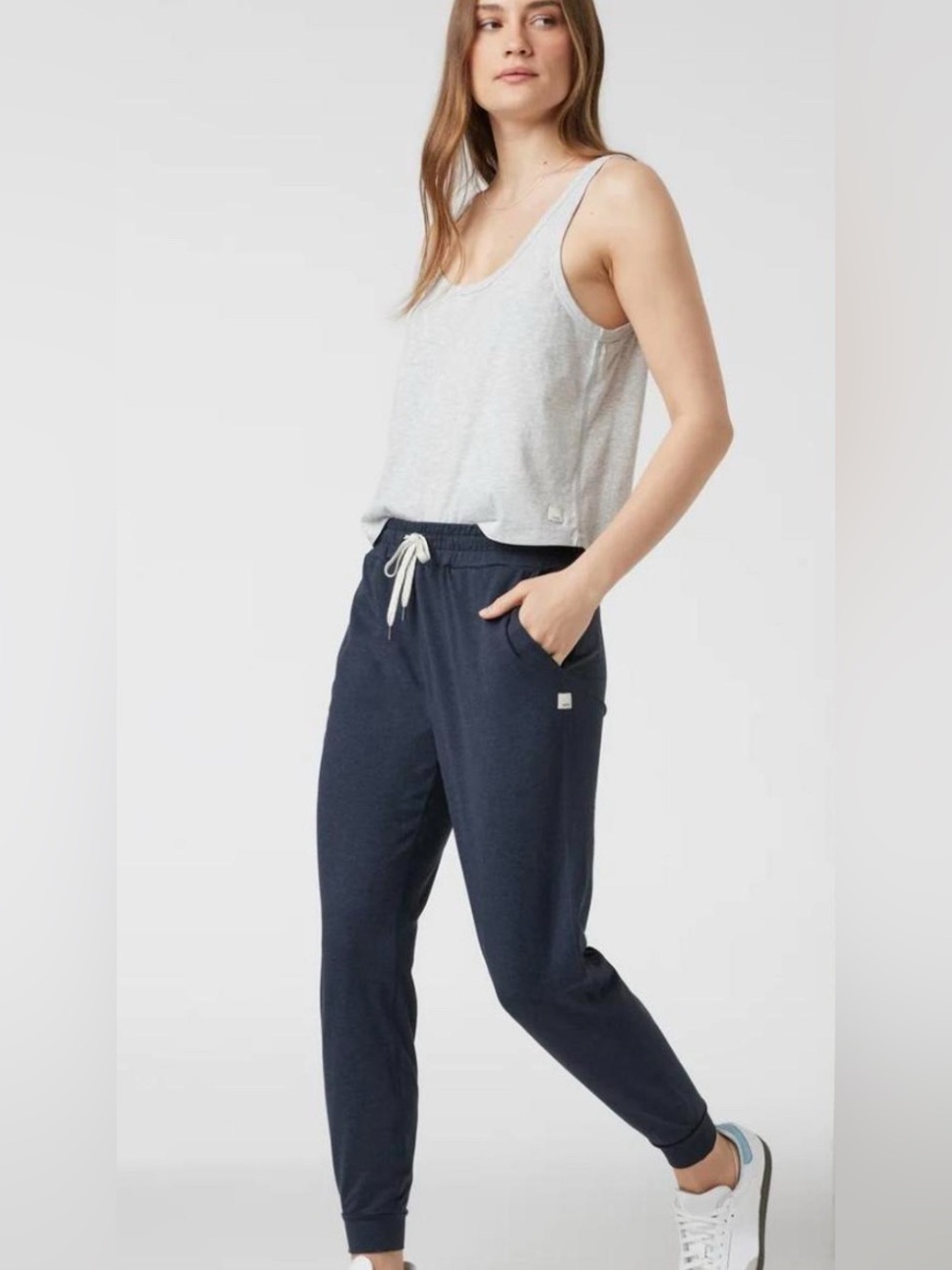 Vuori Performance Joggers - Navy